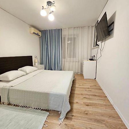 Apartment On Constantin Negruzzi Chisinau Bagian luar foto